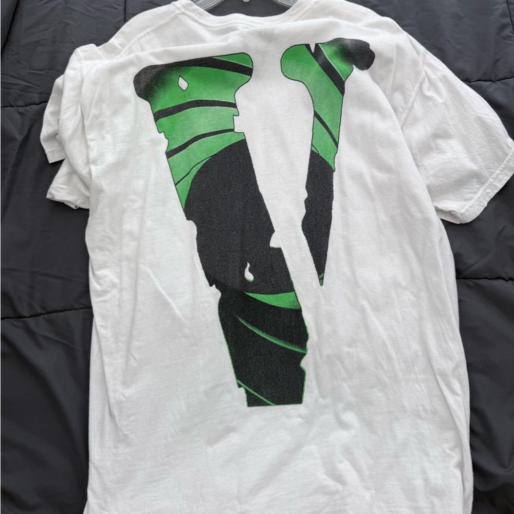 Vlone green logo T-shirt